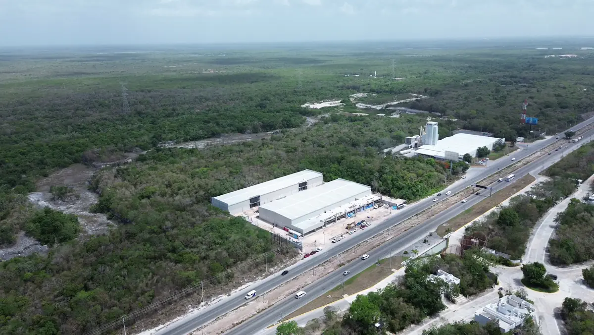Vista aérea real de Konecta Park junto a la Carretera Federal 307